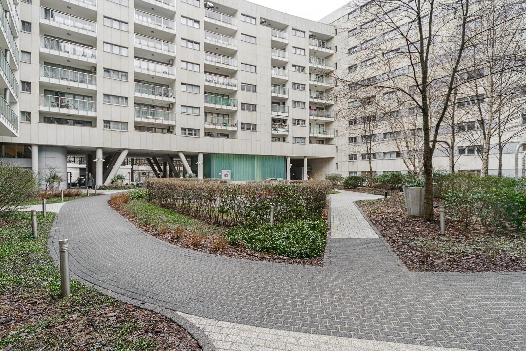 Apartamento Browary Warszawskie P&o Serviced